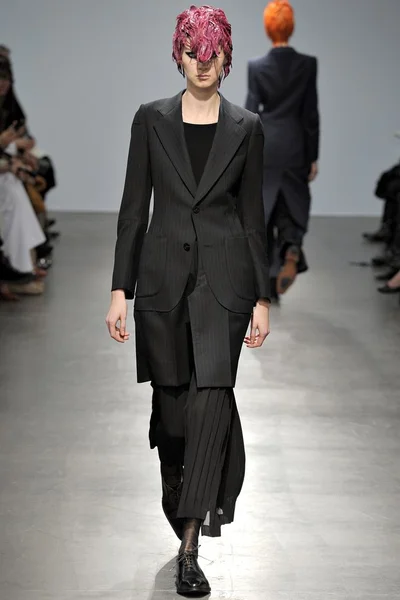 Look 14